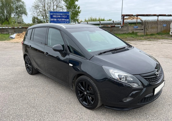 Opel Zafira cena 38950 przebieg: 222000, rok produkcji 2015 z Konin małe 742